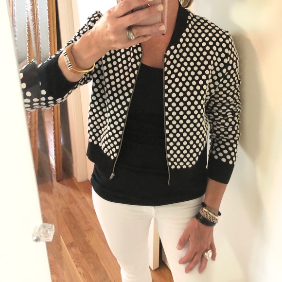 H&M Sweaters - 🎉HP🎉 H&M Divided Zip Cardigan